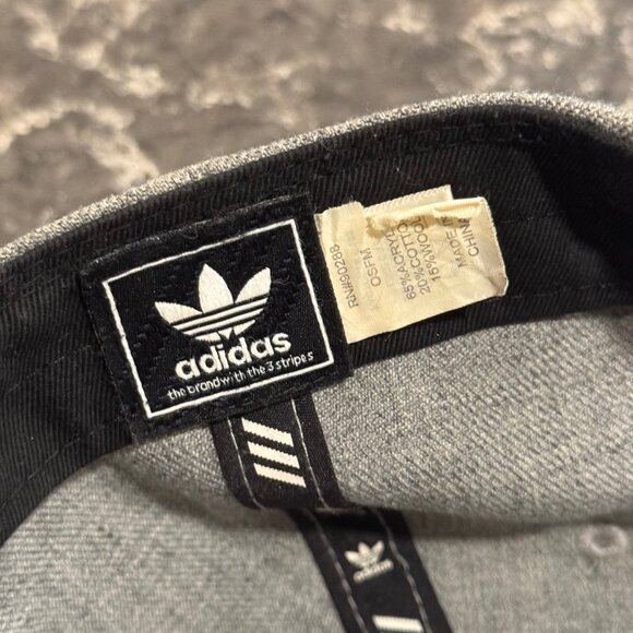 Wolf Gray & Black Snapback Adidas Hat - Picture 10 of 10